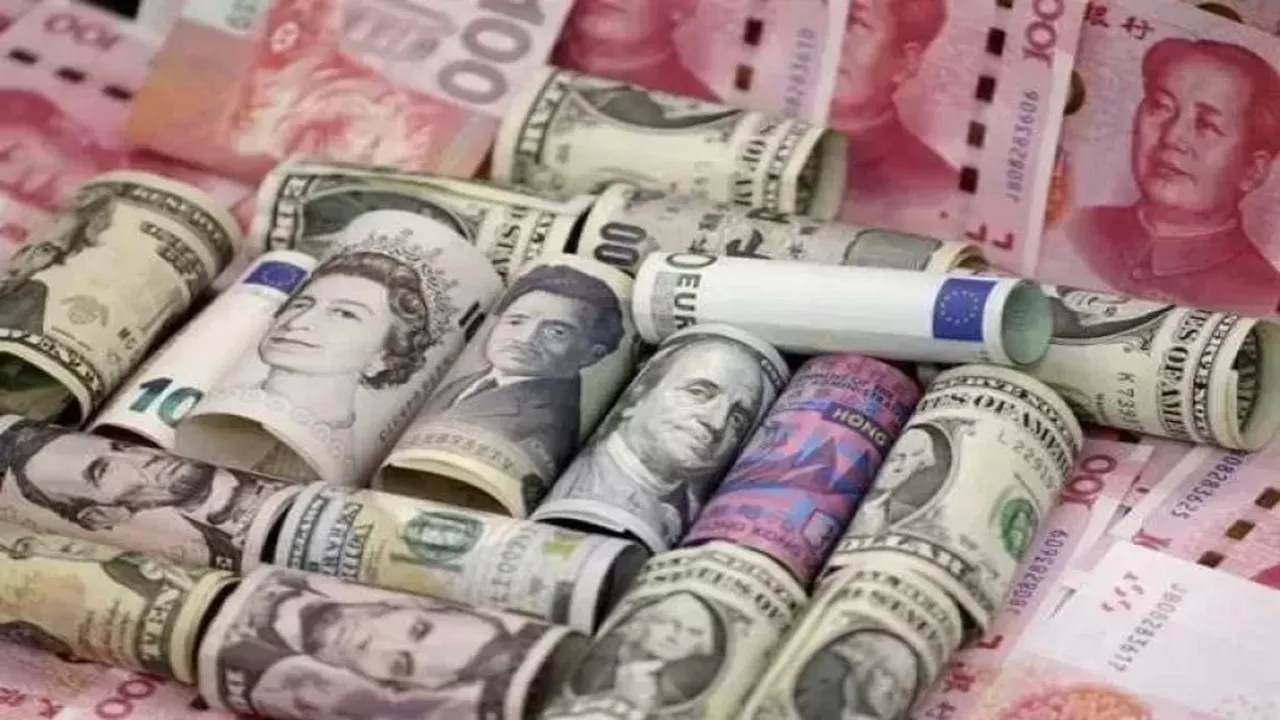 تراجع أسعار العملات اليوم: كم وصل اليورو في ختام تعاملات الخميس؟
